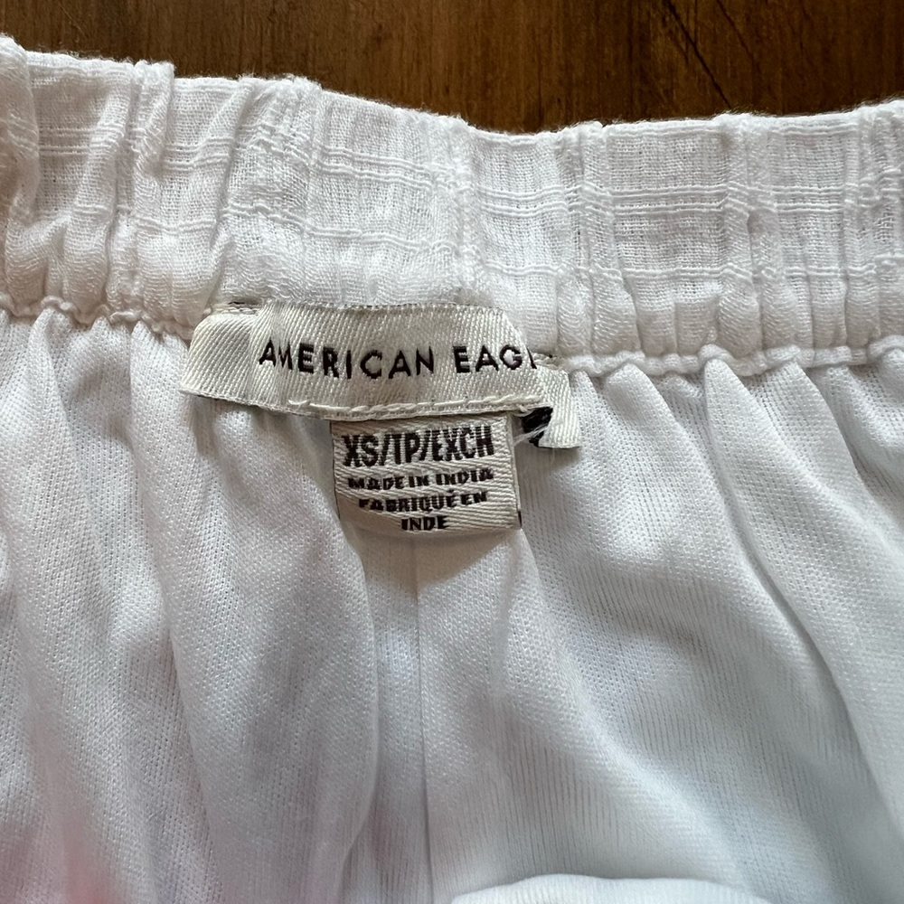 American Eagle Outfitters High Waist White Shorts - Picture 2 of 3